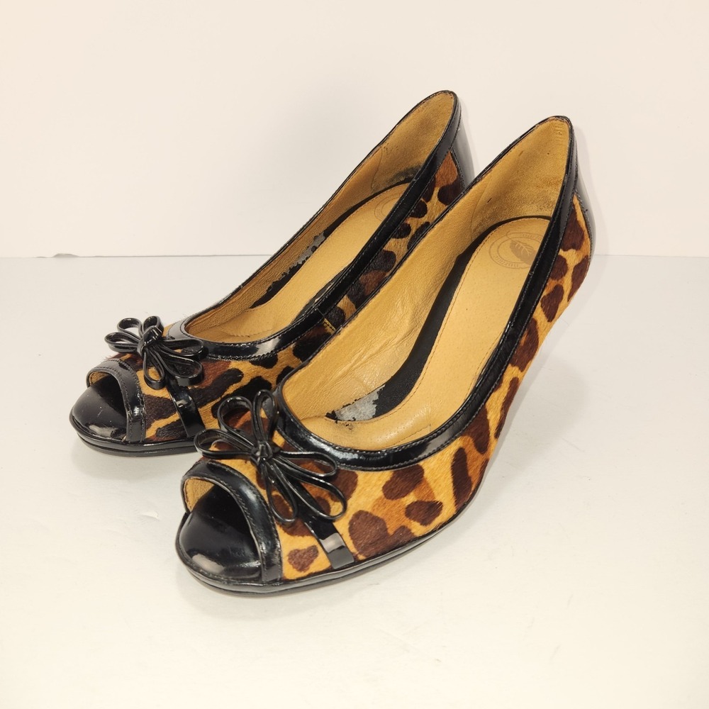 Nurture Women's Sandrine Leopard‎ Preppy Pumps Size 8.5M